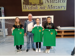 Dziewczęta z Waśniewa zdobyły trzy medale.
